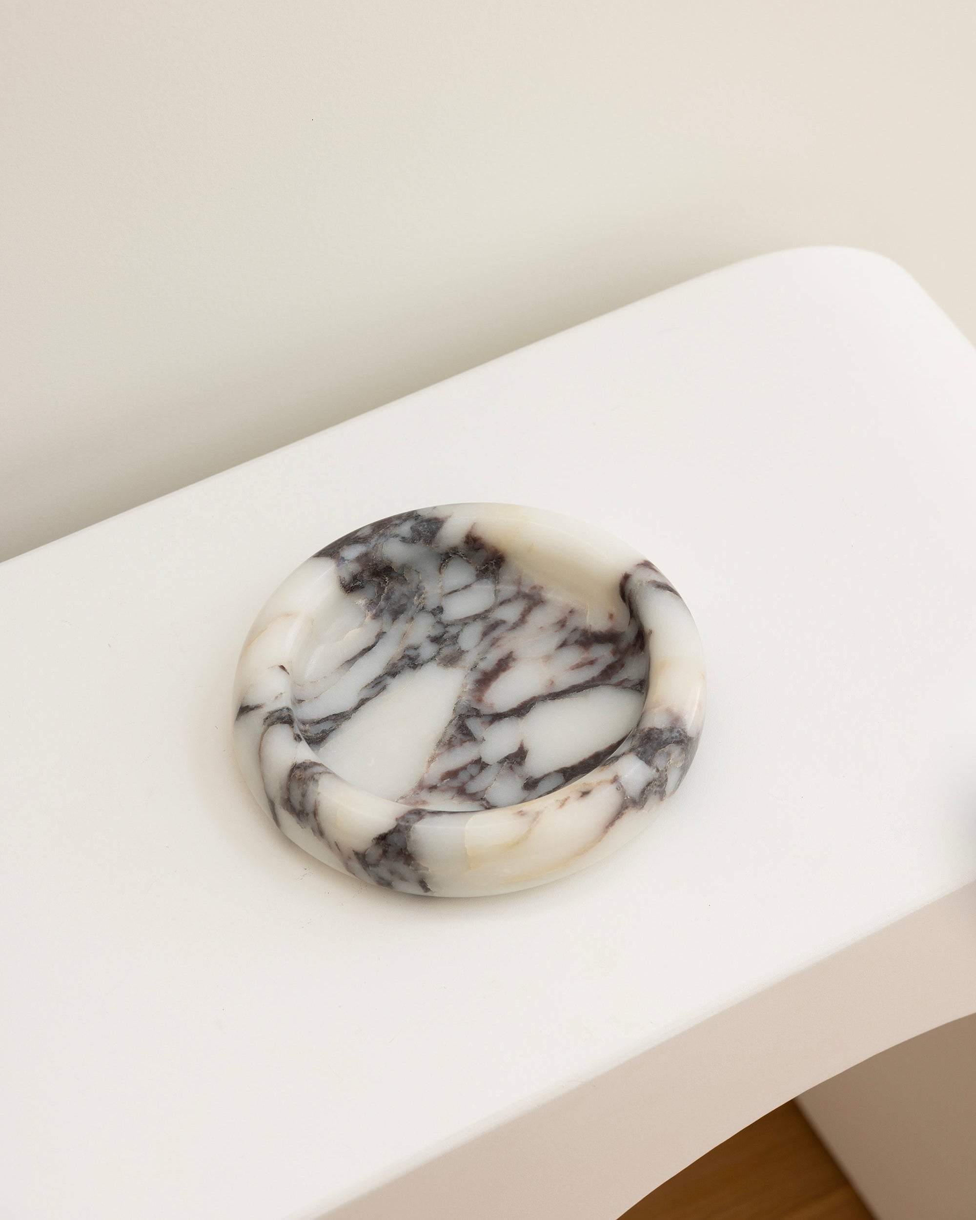 Marlo Curved Marble Oval Tray Calacatta Viola House of 9 home
